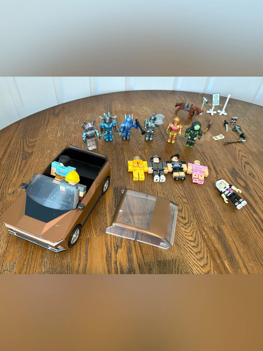 Roblox Brown Toy Convertible Car with Removable Roof and Mini Figures Bundle